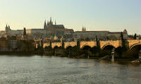 Praha_Karluv_most_hrad-Prucha_ik.jpg